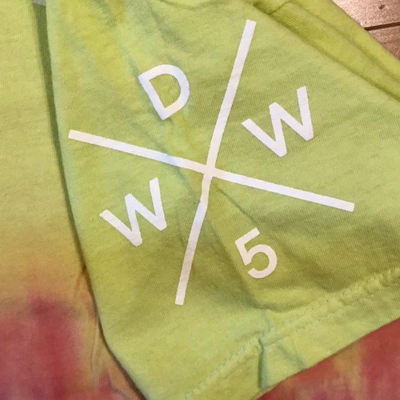 Why Don’t We Tee Official Band Merch NWT Tie Dye - Picture 4 of 6